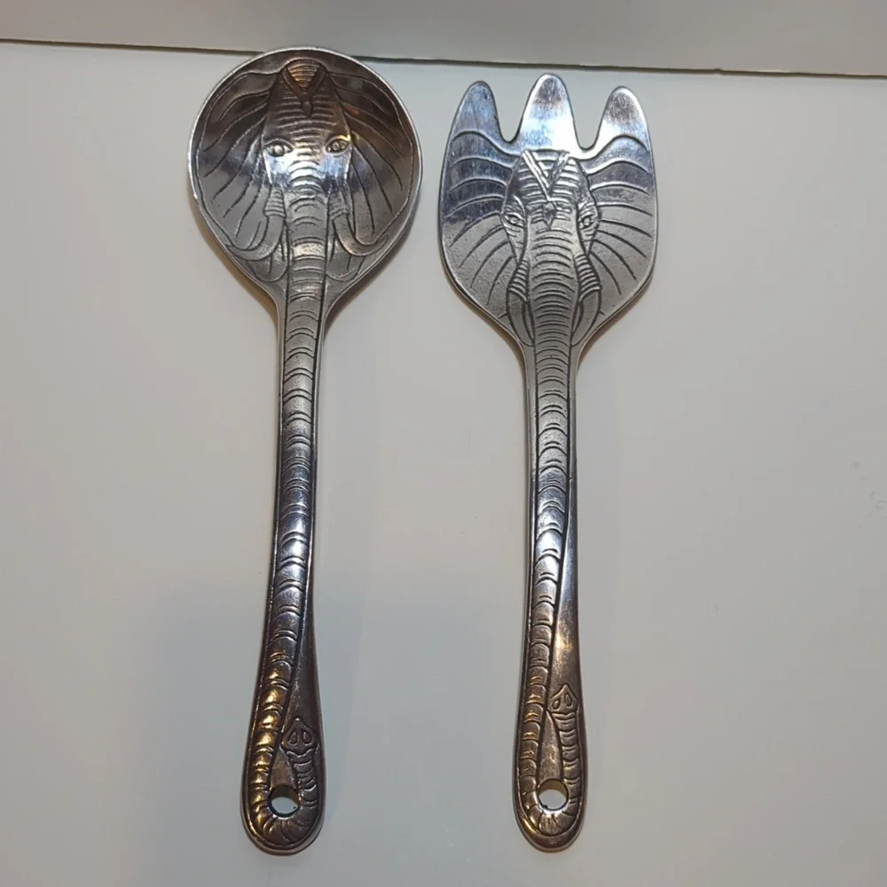 Elephant Salad Serving Set of 2